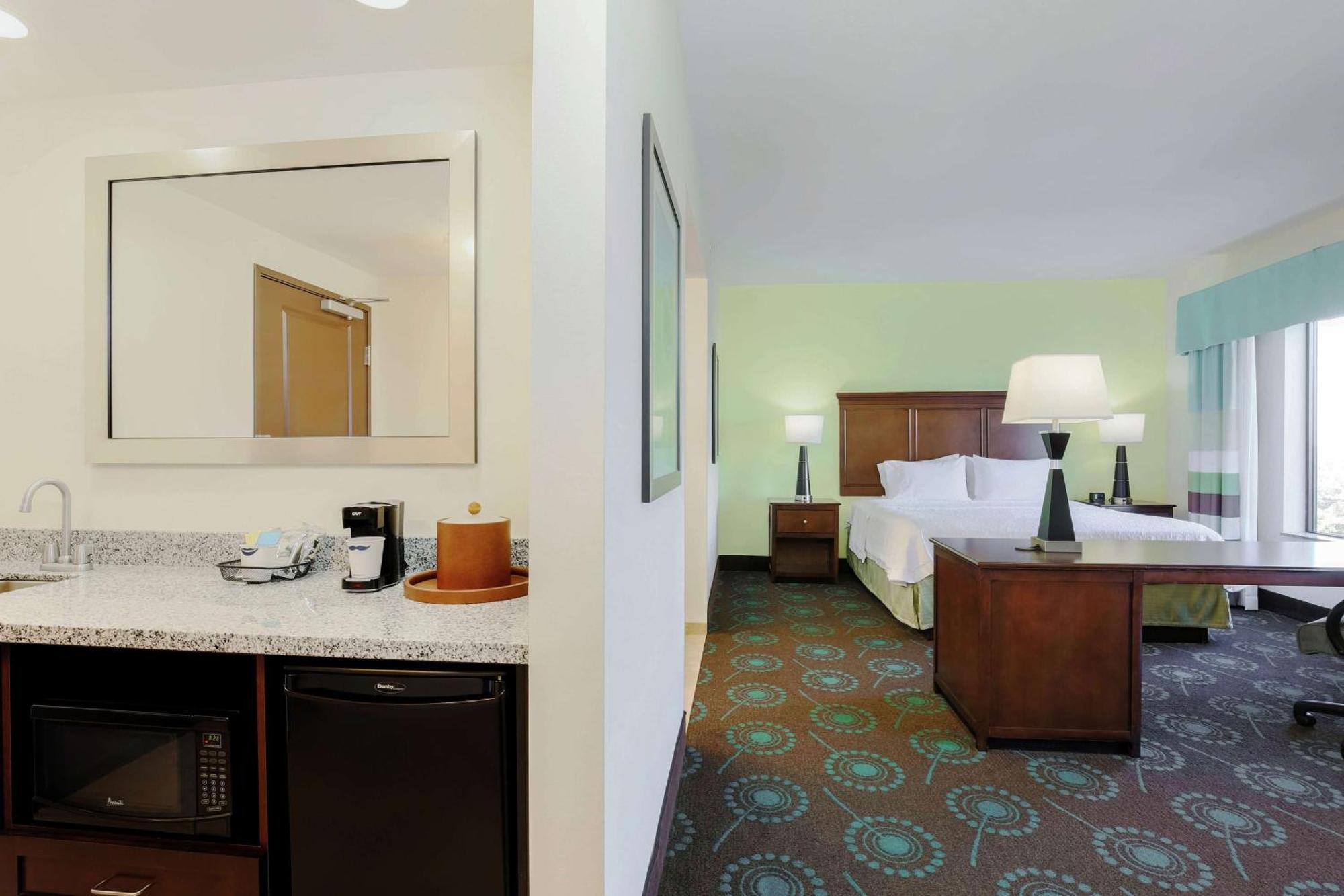 Hampton Inn & Suites Wheeling - The Highlands Triadelphia Bagian luar foto
