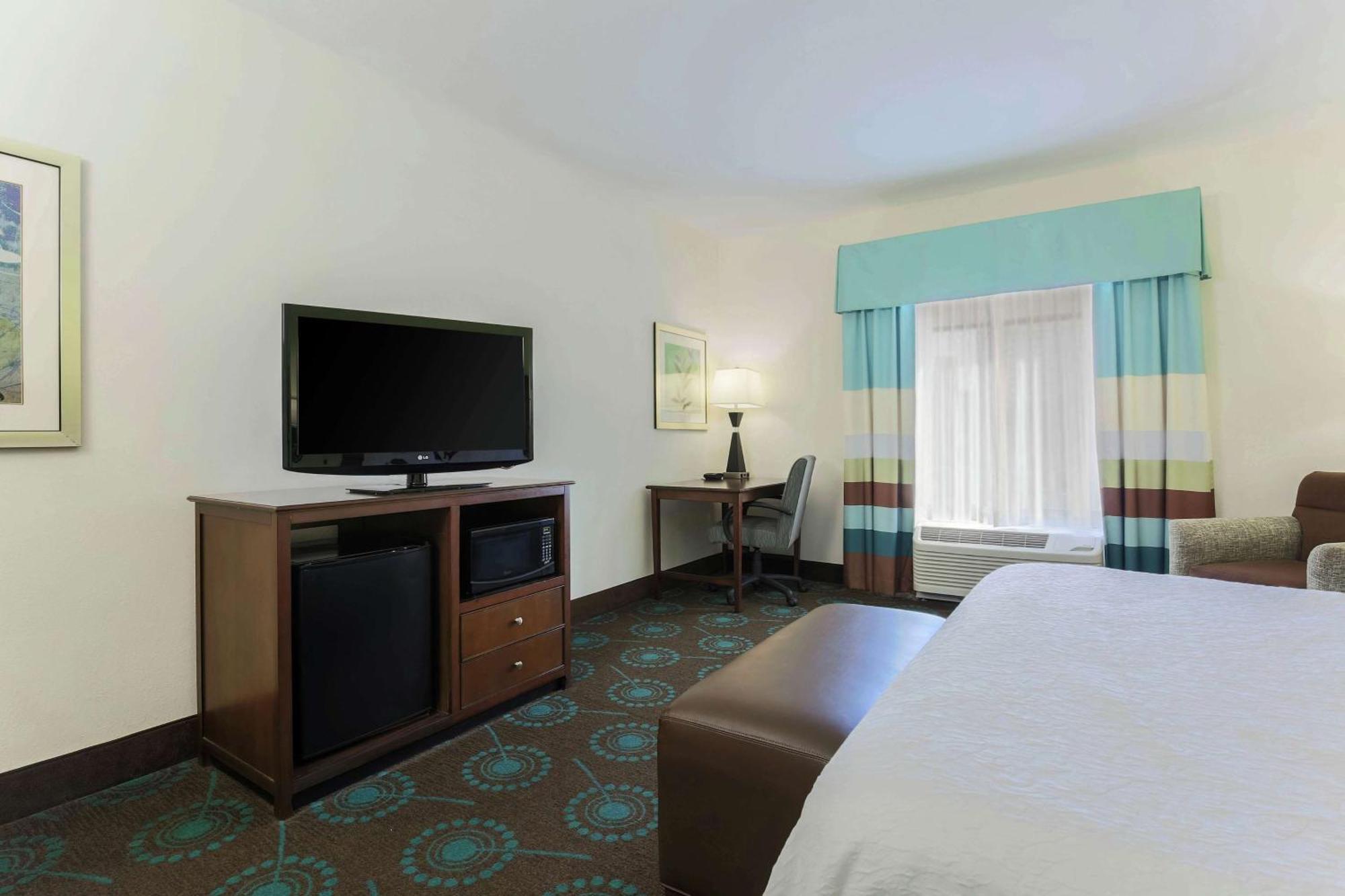 Hampton Inn & Suites Wheeling - The Highlands Triadelphia Bagian luar foto